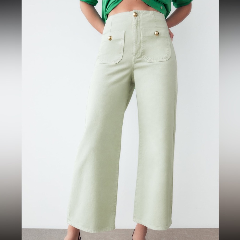 Zara Cropped Wide Leg Buttoned Jean Green